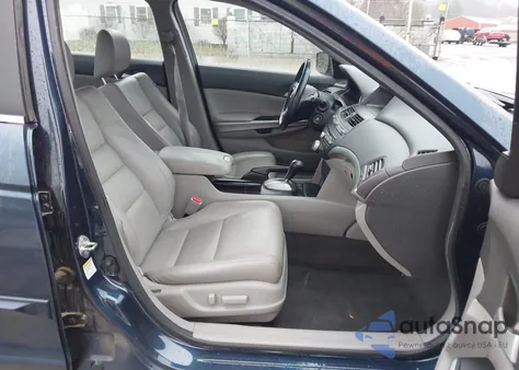 2010 Honda Accord 3.5 Ex-L z USA, uszkodzony, nr VIN 5KBCP3F86AB012455